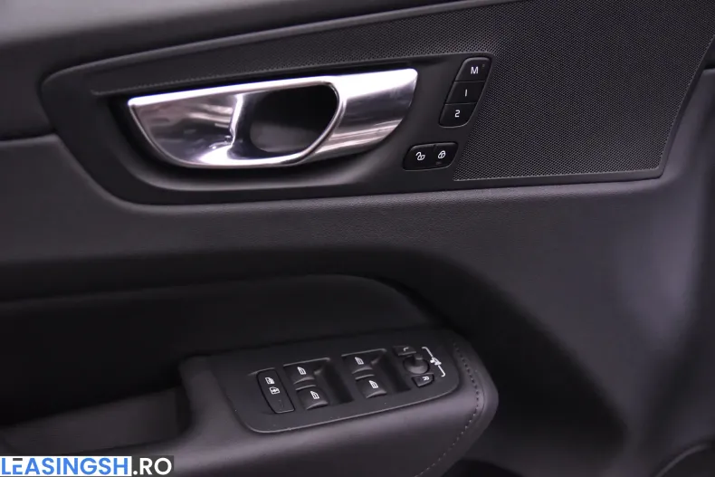 Volvo XC60 din 2022 cu 89.738 km - oferta VOL222474 - foto 14