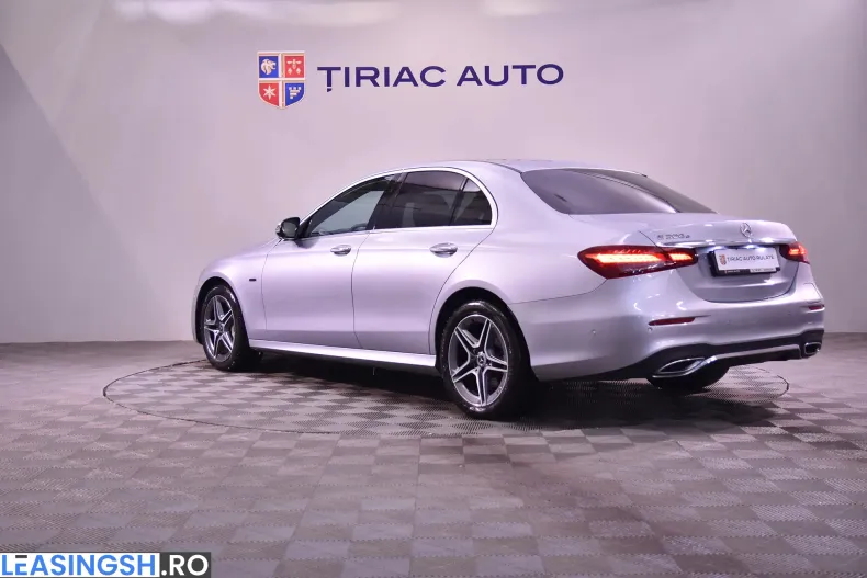Mercedes-Benz E (Clasa E) din 2020 cu 130.829 km - oferta MER222476 - foto 3