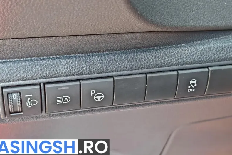 Toyota Corolla din 2021 cu 129.000 km - oferta TOY222493 - foto 24