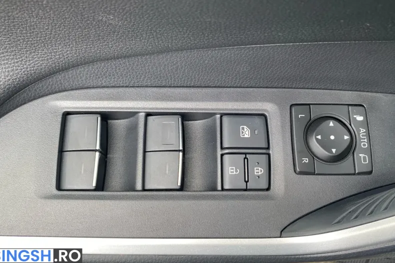 Toyota RAV4 din 2025 cu 3.100 km - oferta TOY222498 - foto 10