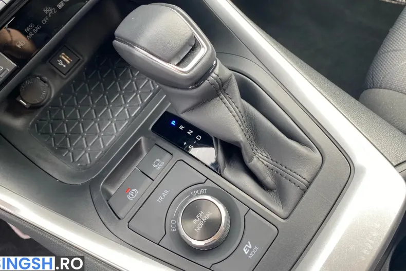 Toyota RAV4 din 2025 cu 3.100 km - oferta TOY222498 - foto 12