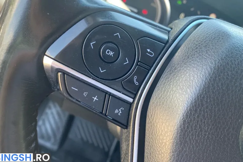 Toyota Camry din 2021 cu 156.500 km - oferta TOY222499 - foto 14