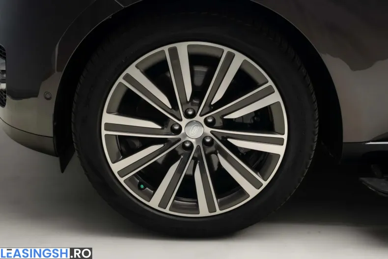 Land Rover Range Rover din 2022 cu 61.000 km - oferta LAN222502 - foto 9