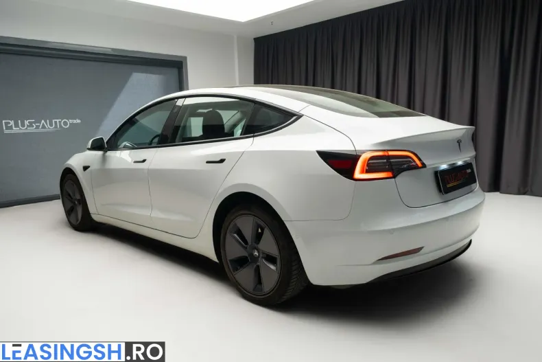 Tesla Model 3 din 2022 cu 70.000 km - oferta TES222503 - foto 5
