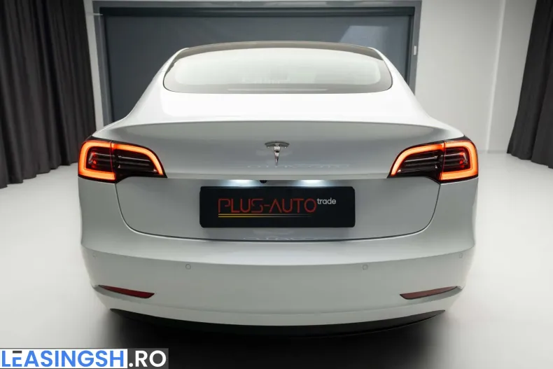 Tesla Model 3 din 2022 cu 70.000 km - oferta TES222503 - foto 7