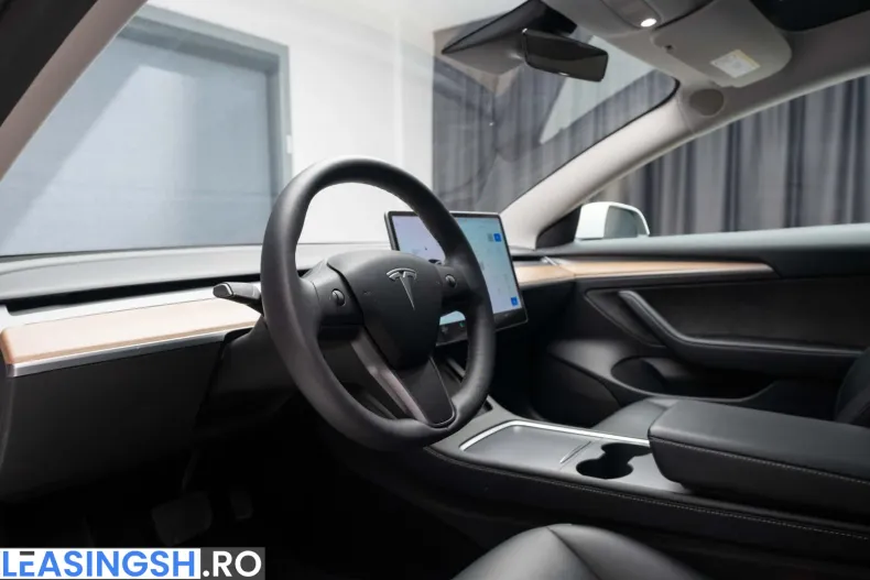 Tesla Model 3 din 2022 cu 70.000 km - oferta TES222503 - foto 16