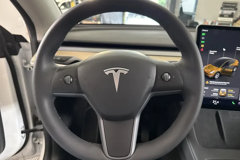 Tesla Model Y din 2022 cu 75.213 km - oferta TES222514 - foto 15