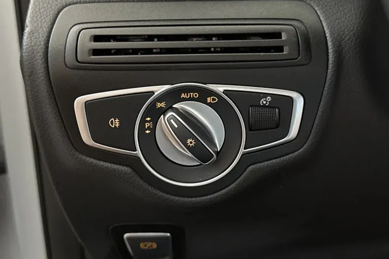 Mercedes-Benz GLC (Clasa GLC) din 2022 cu 99.280 km - oferta MER222515 - foto 15