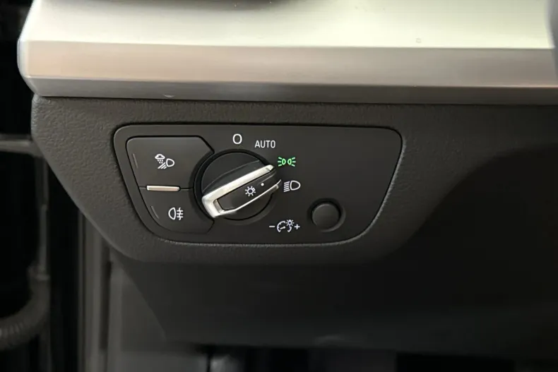 Audi Q5 Sportback din 2023 cu 145.528 km - oferta AUD222516 - foto 15