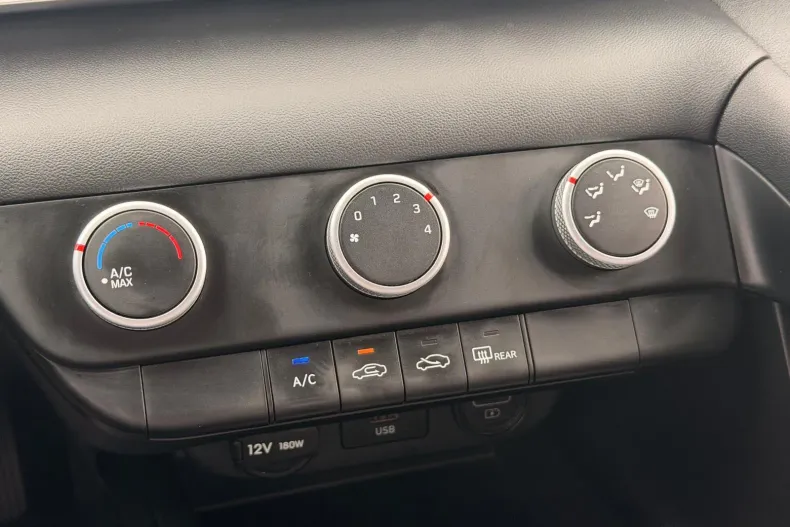 Hyundai Elantra din 2023 cu 131.000 km - oferta HYU222521 - foto 25