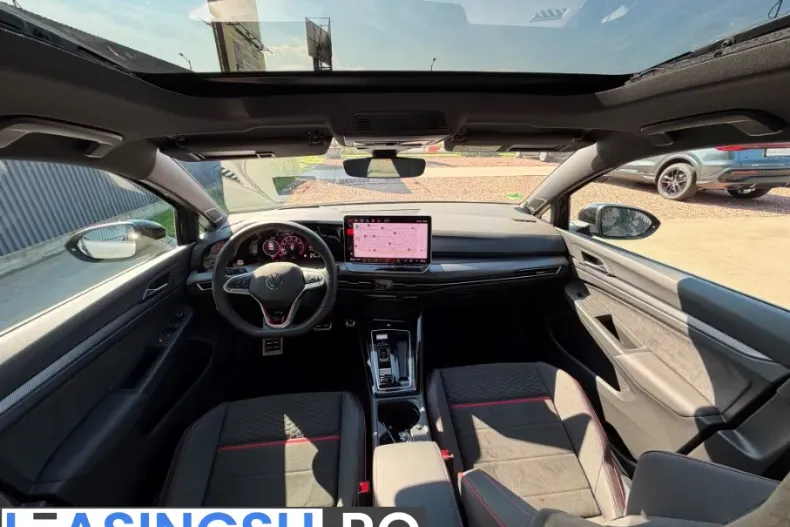 Volkswagen Golf din 2025 cu 11.492 km - oferta VOL222526 - foto 8