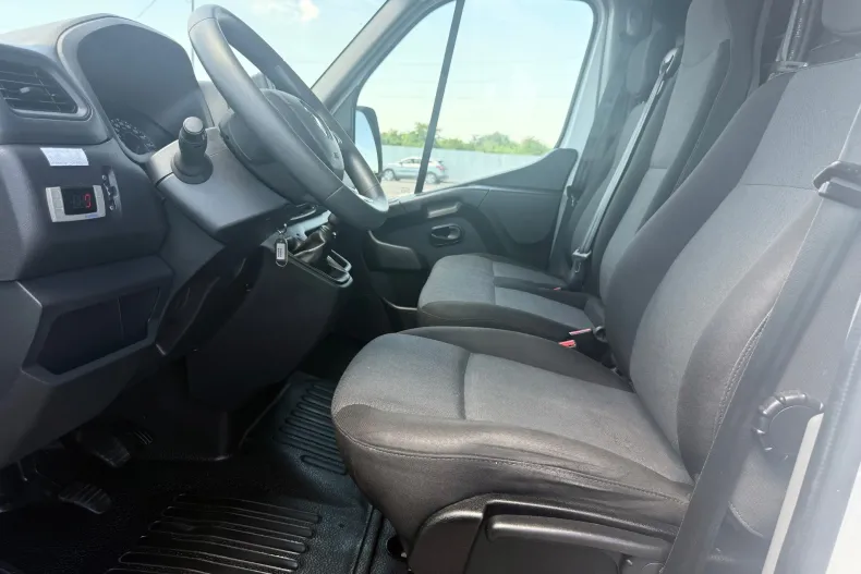 Renault Master din 2024 cu 167.890 km - oferta REN222529 - foto 26