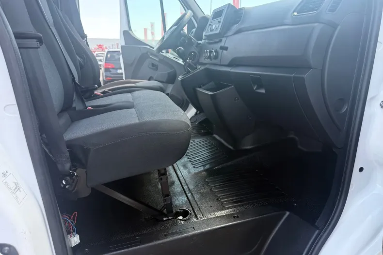Renault Master din 2024 cu 167.890 km - oferta REN222529 - foto 30