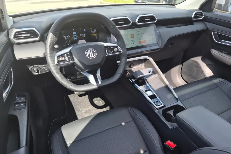 MG ZS HEV din 2026 cu 5 km - oferta MG0222546 - foto 10