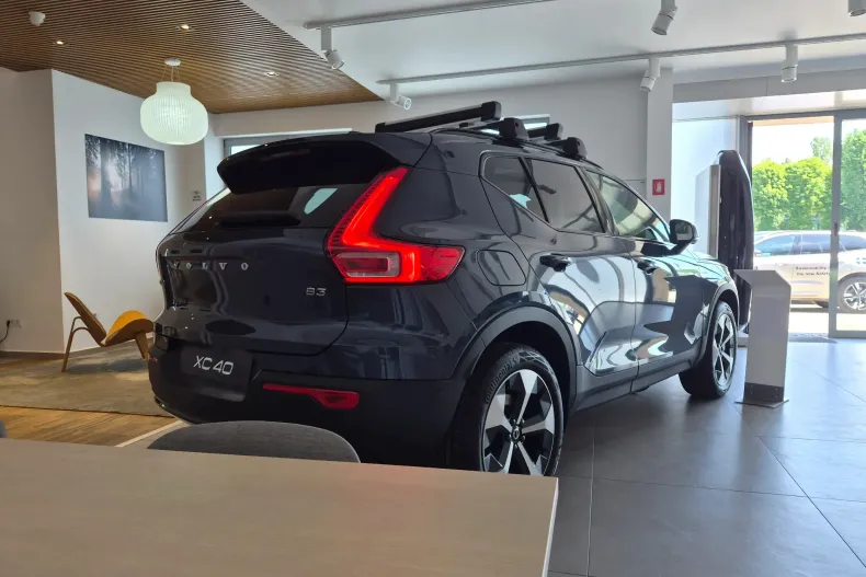 Volvo XC40 din 2026 cu 5 km - oferta VOL222548 - foto 9