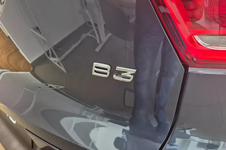 Volvo XC40 din 2026 cu 5 km - oferta VOL222548 - foto 31