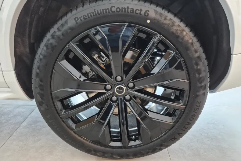 Volvo XC90 din 2026 cu 5 km - oferta VOL222549 - foto 16