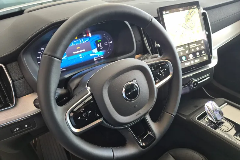Volvo XC90 din 2026 cu 5 km - oferta VOL222549 - foto 34