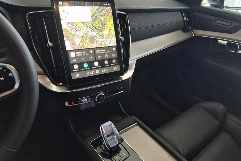 Volvo XC90 din 2026 cu 5 km - oferta VOL222549 - foto 36