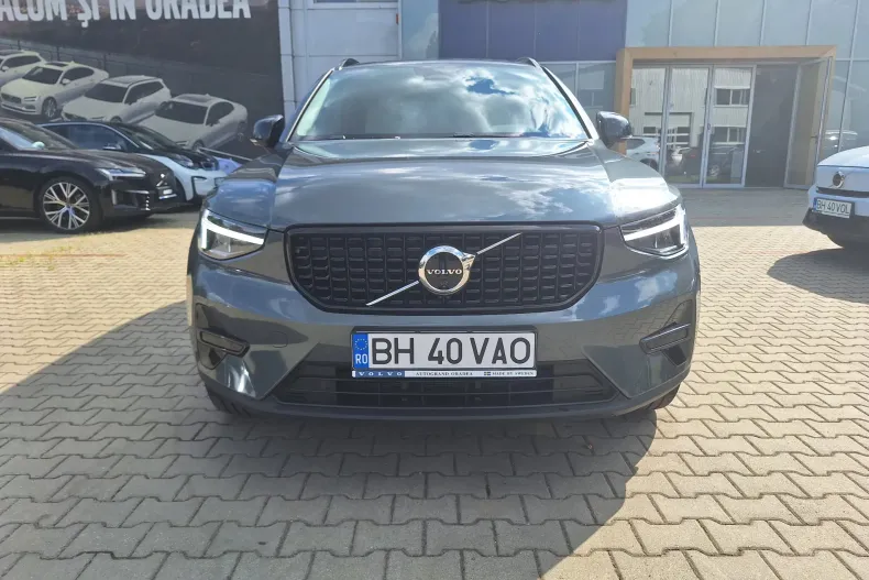 Volvo XC40 din 2026 cu 1.861 km - oferta VOL222550 - foto 4