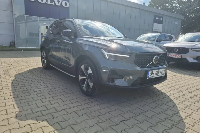 Volvo XC40 din 2026 cu 1.861 km - oferta VOL222550 - foto 6