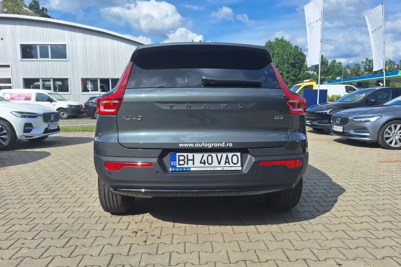 Volvo XC40 din 2026 cu 1.861 km - oferta VOL222550 - foto 12