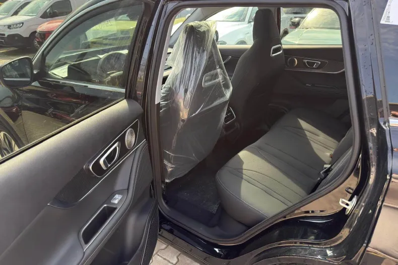 Chery Tiggo 7 din 2025 cu 10 km - oferta CHE222553 - foto 12