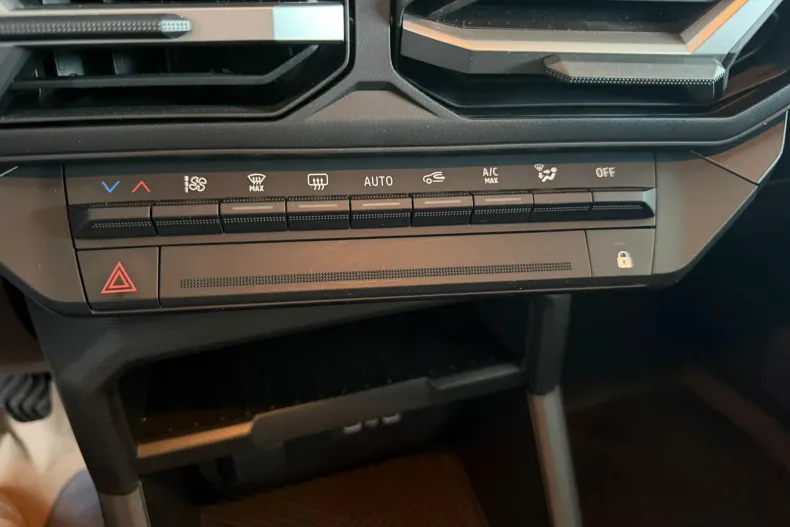 Dacia Duster din 2024 cu 16.951 km - oferta DAC222556 - foto 19