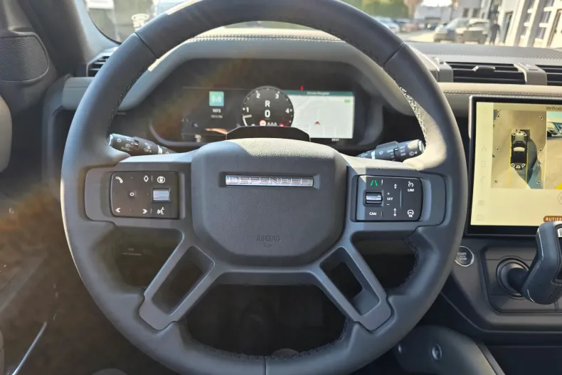 Land Rover Defender din 2026 cu 100 km - oferta LAN222561 - foto 7