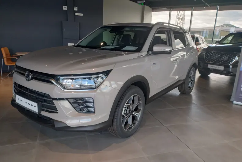 KGM Korrando din 2025 cu 11 km - oferta KGM222564 - foto 3