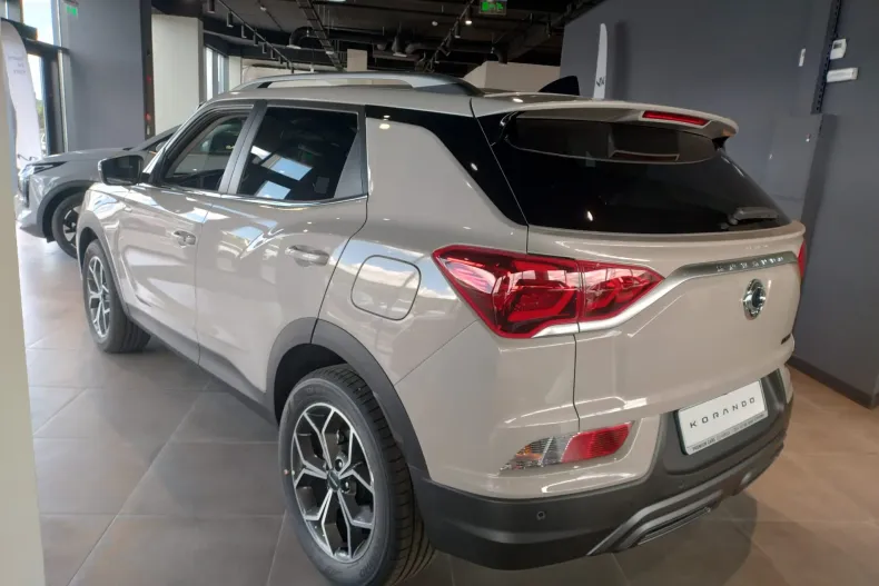 KGM Korrando din 2025 cu 11 km - oferta KGM222564 - foto 4