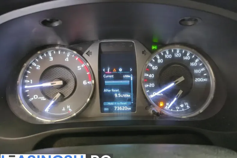 Toyota Hilux din 2023 cu 73.620 km - oferta TOY222579 - foto 5