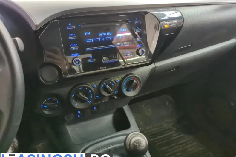 Toyota Hilux din 2023 cu 73.620 km - oferta TOY222579 - foto 6