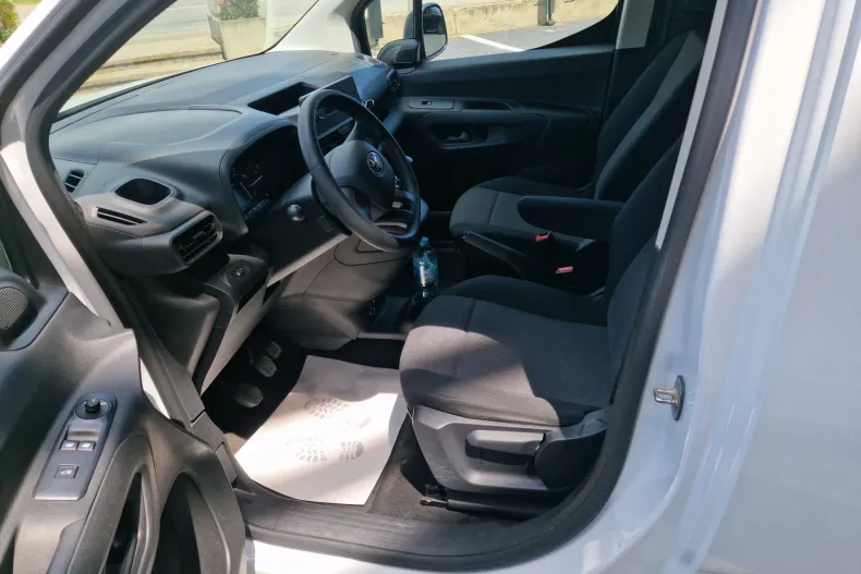 Toyota Proace din 2023 cu 155.570 km - oferta TOY222581 - foto 11