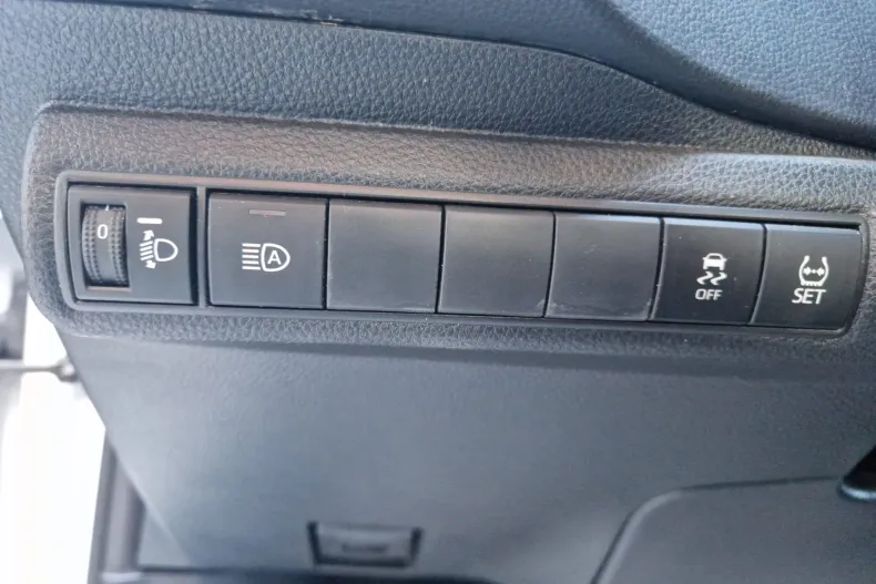 Toyota Corolla din 2022 cu 63.927 km - oferta TOY222585 - foto 10