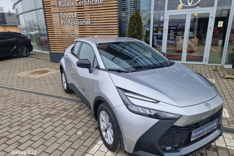 Toyota C-HR din 2025 cu 8.804 km - oferta TOY222586 - foto 1
