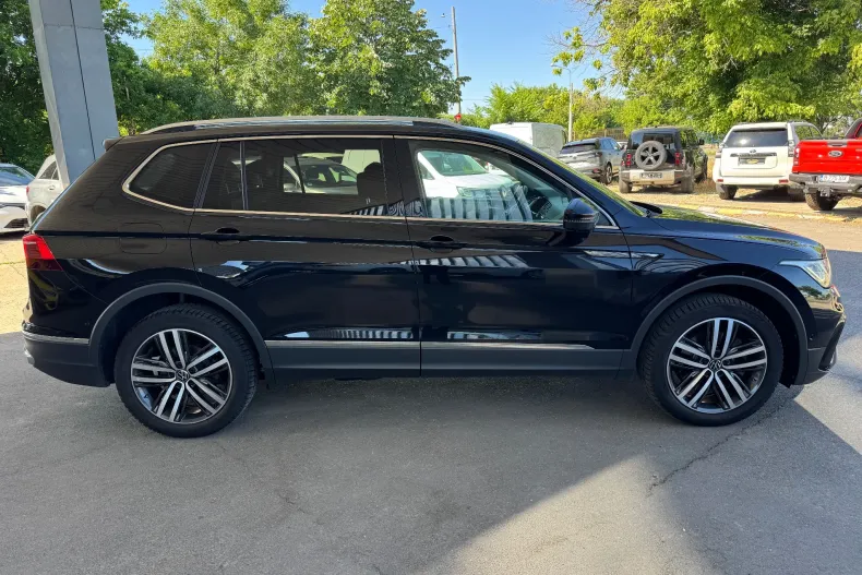Volkswagen Tiguan din 2022 cu 64.000 km - oferta VOL222590 - foto 17