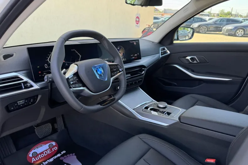 BMW 320d (Seria 3) din 2025 cu 30 km - oferta BMW222601 - foto 5