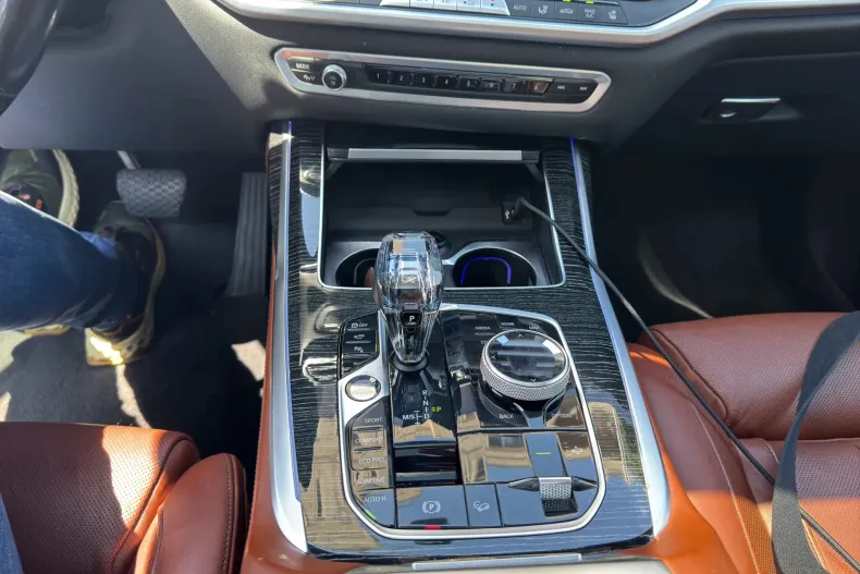 BMW X7 (Seria X) din 2021 cu 99.000 km - oferta BMW222602 - foto 14