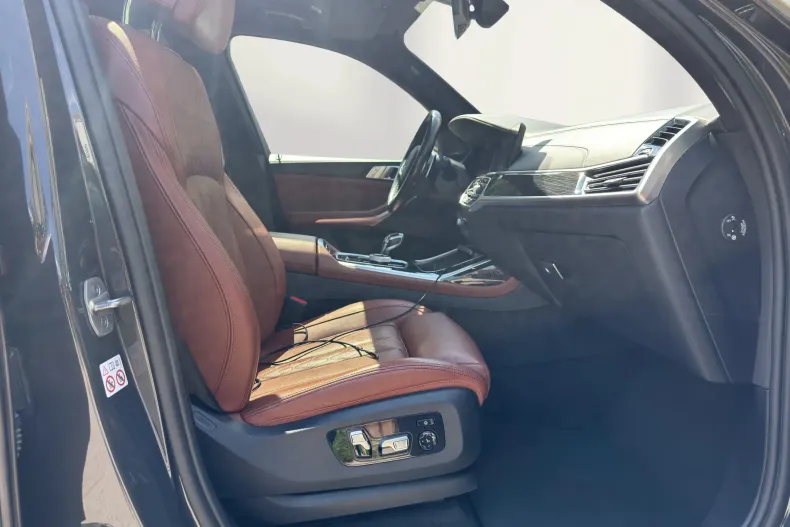 BMW X7 (Seria X) din 2021 cu 99.000 km - oferta BMW222602 - foto 17