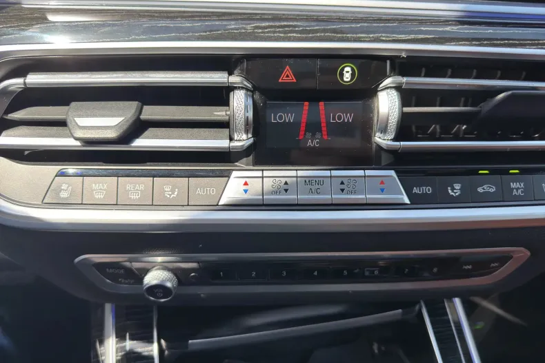 BMW X7 (Seria X) din 2021 cu 99.000 km - oferta BMW222602 - foto 32