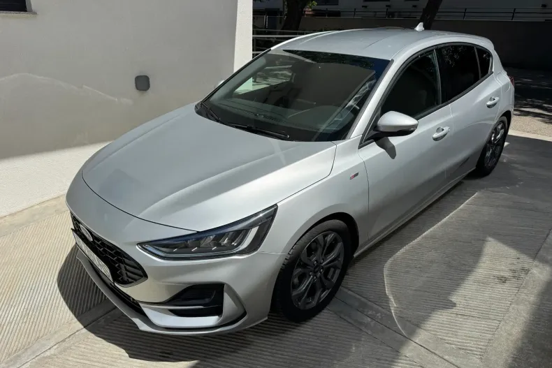 Ford Focus din 2025 cu 21.000 km - oferta FOR222606 - foto 14