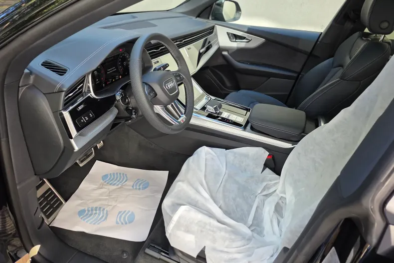 Audi Q8 din 2026 cu 10 km - oferta AUD222608 - foto 7