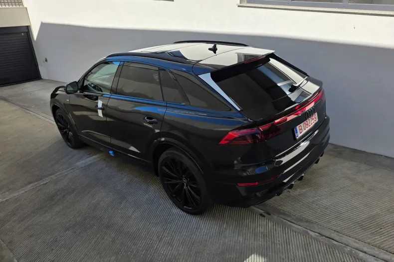Audi Q8 din 2026 cu 10 km - oferta AUD222608 - foto 11