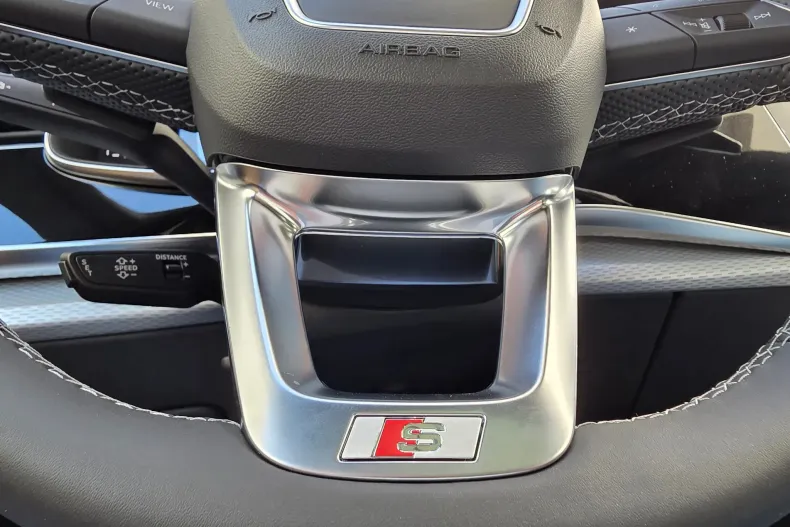 Audi Q8 din 2026 cu 10 km - oferta AUD222608 - foto 20