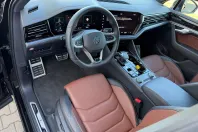 Volkswagen Touareg din 2025 cu 9.800 km - oferta VOL222612 - foto 13