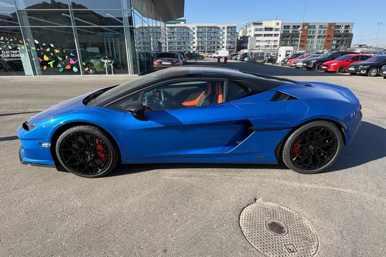 Lamborghini Temerario din 2026 cu 1 km - oferta LAM222617 - foto 11