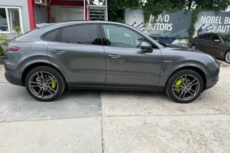 Porsche Cayenne Coupe din 2021 cu 82.543 km - oferta POR222620 - foto 4