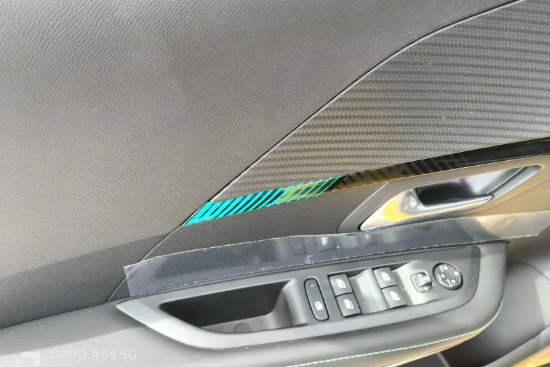 Peugeot 208 din 2023 cu 54 km - oferta PEU222635 - foto 18