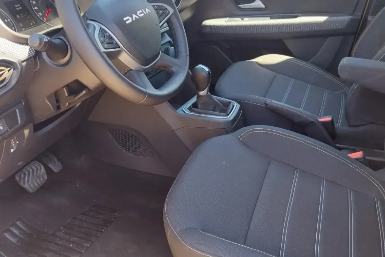 Dacia Sandero Stepway din 2024 cu 10 km - oferta DAC222639 - foto 12